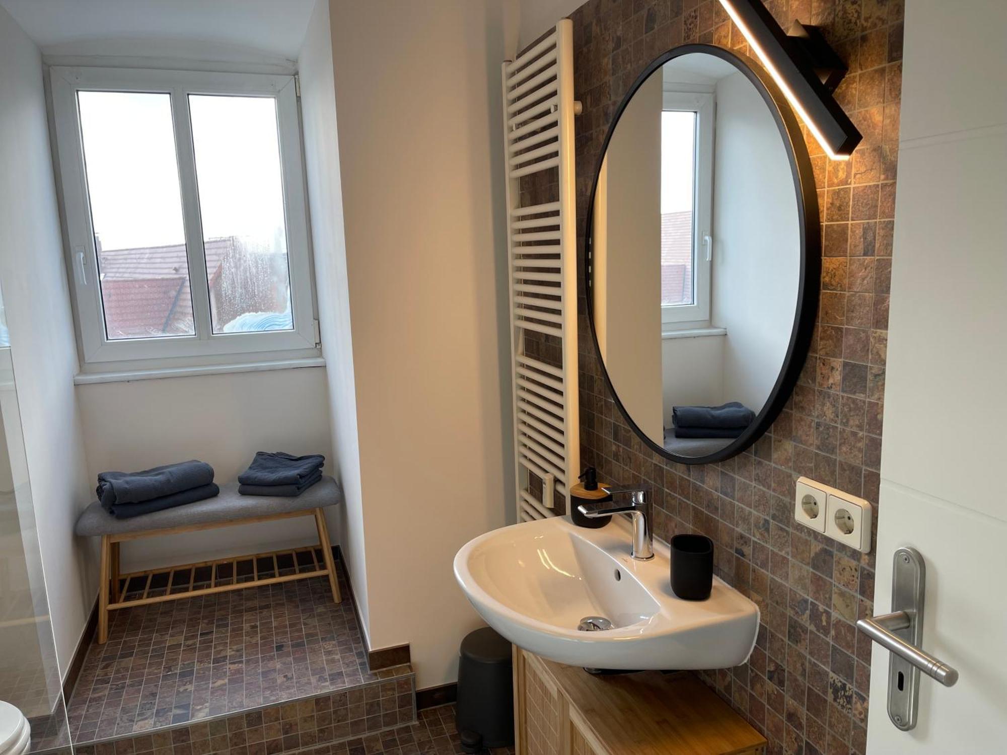 שטראלסונד Apartments Am Bahnhof חדר תמונה