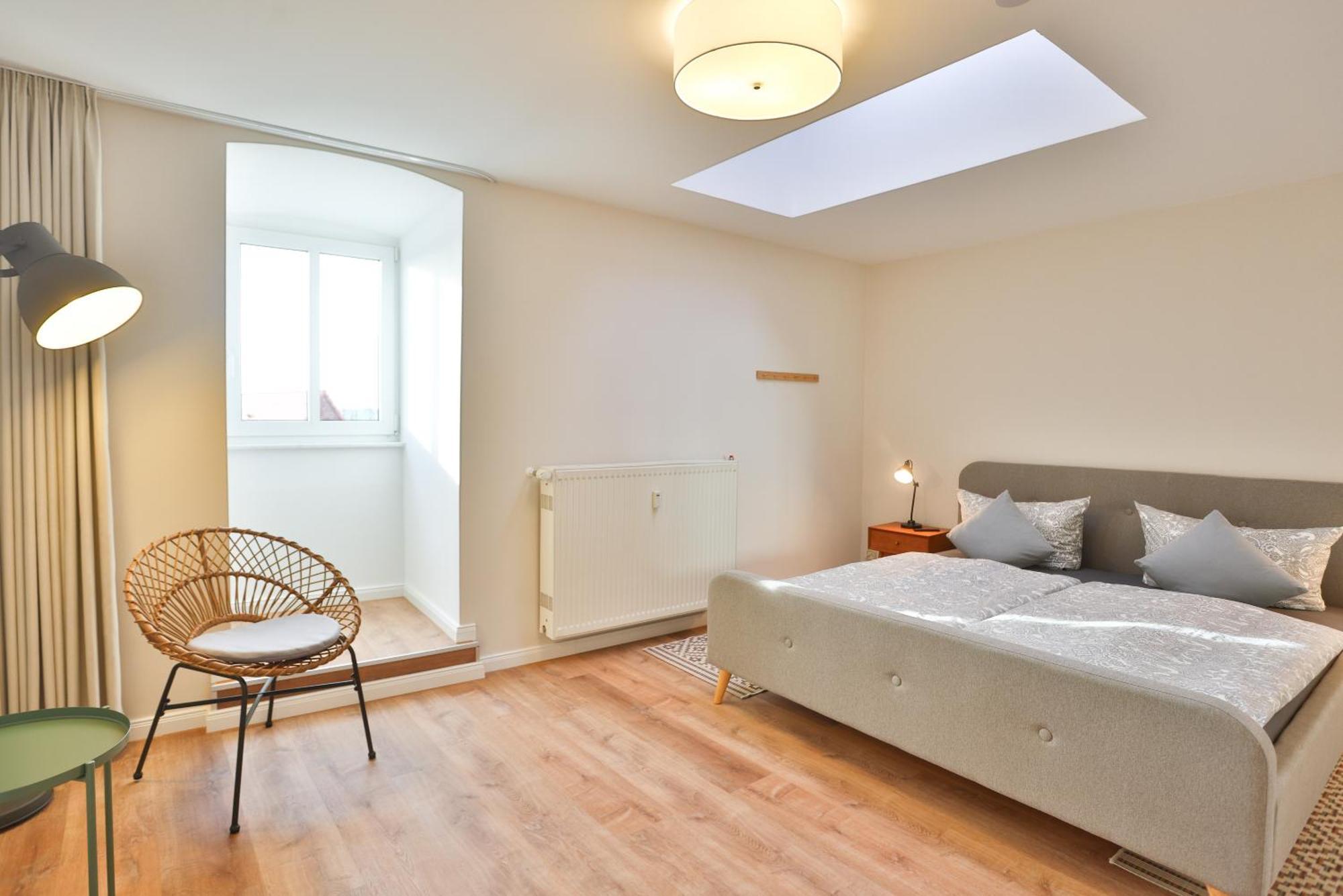 שטראלסונד Apartments Am Bahnhof חדר תמונה