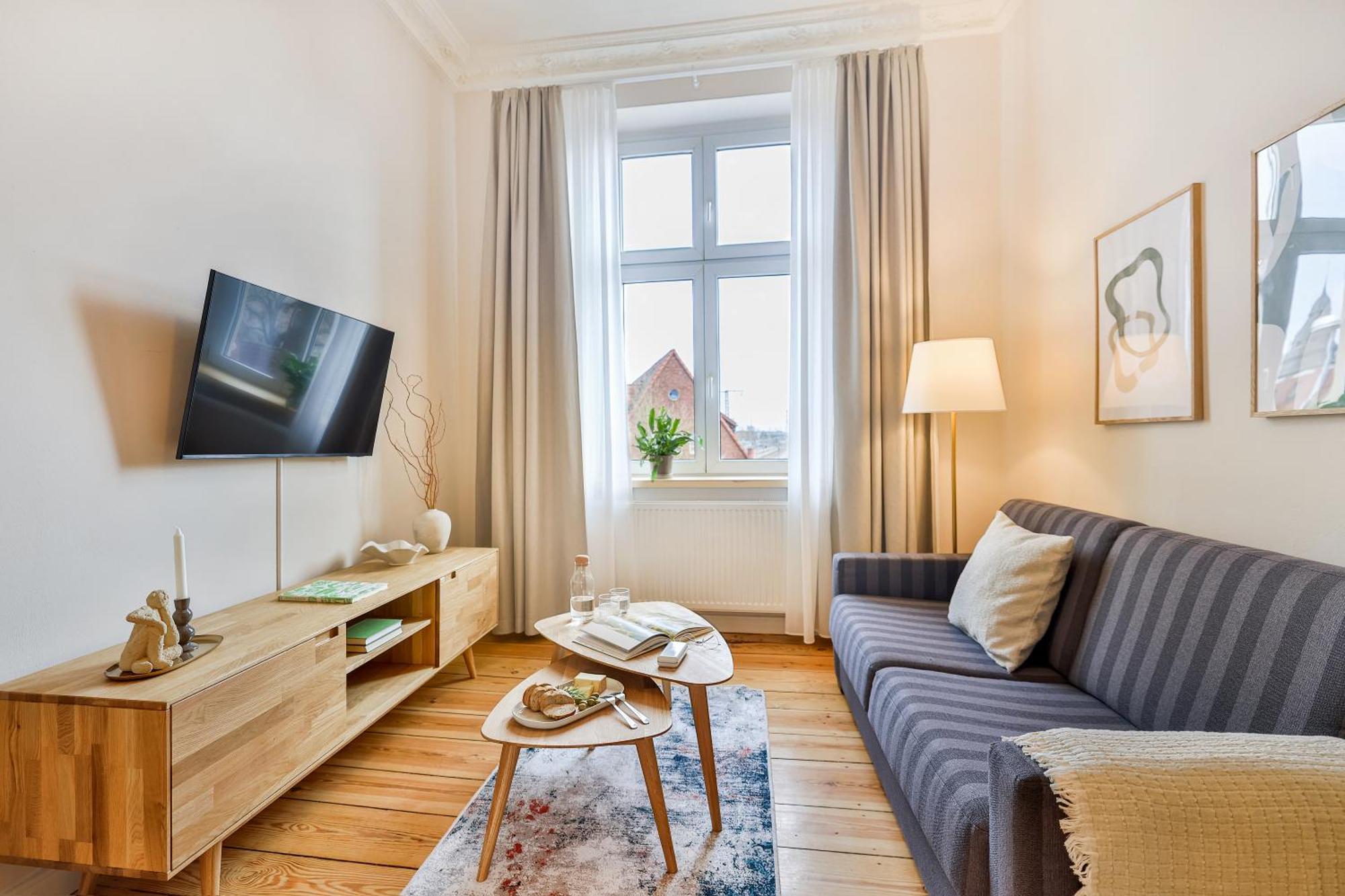שטראלסונד Apartments Am Bahnhof מראה חיצוני תמונה
